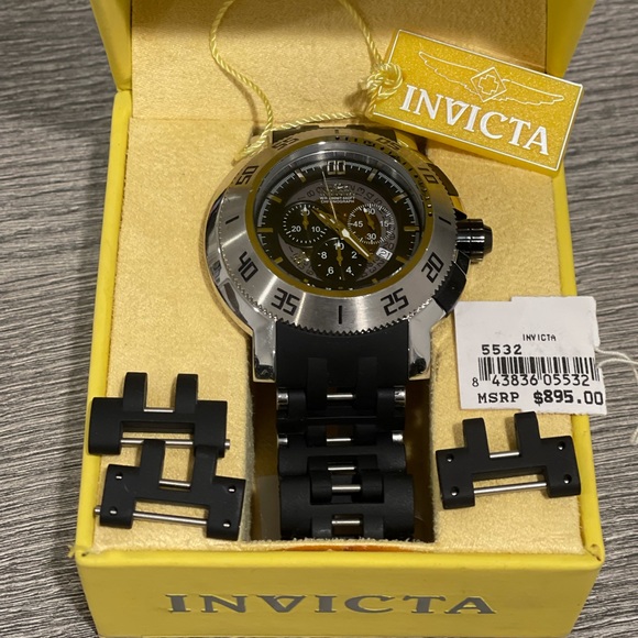 Invicta Men's 5532 Chronograph Watch used - Picture 2 of 3